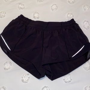 lululemon hotty hot 2.5 inch